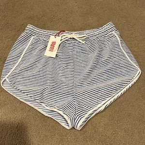 Womens Solid and striped shorts